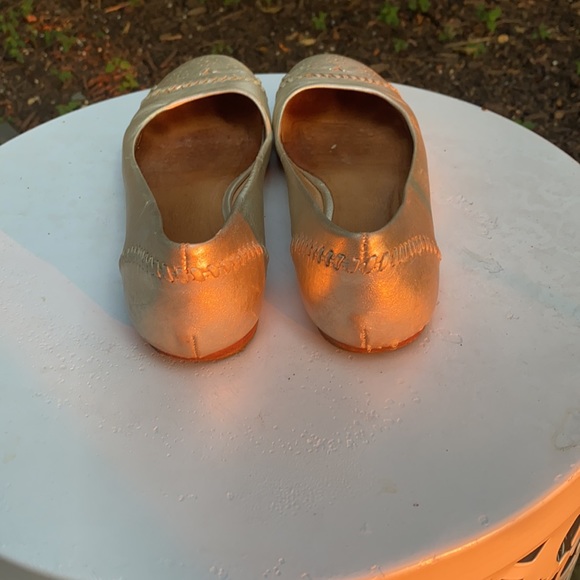 Jack Rogers platinum Delfino flats! - Picture 4 of 4
